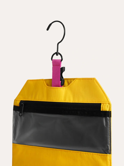 Faro Hanging Toiletry Bag