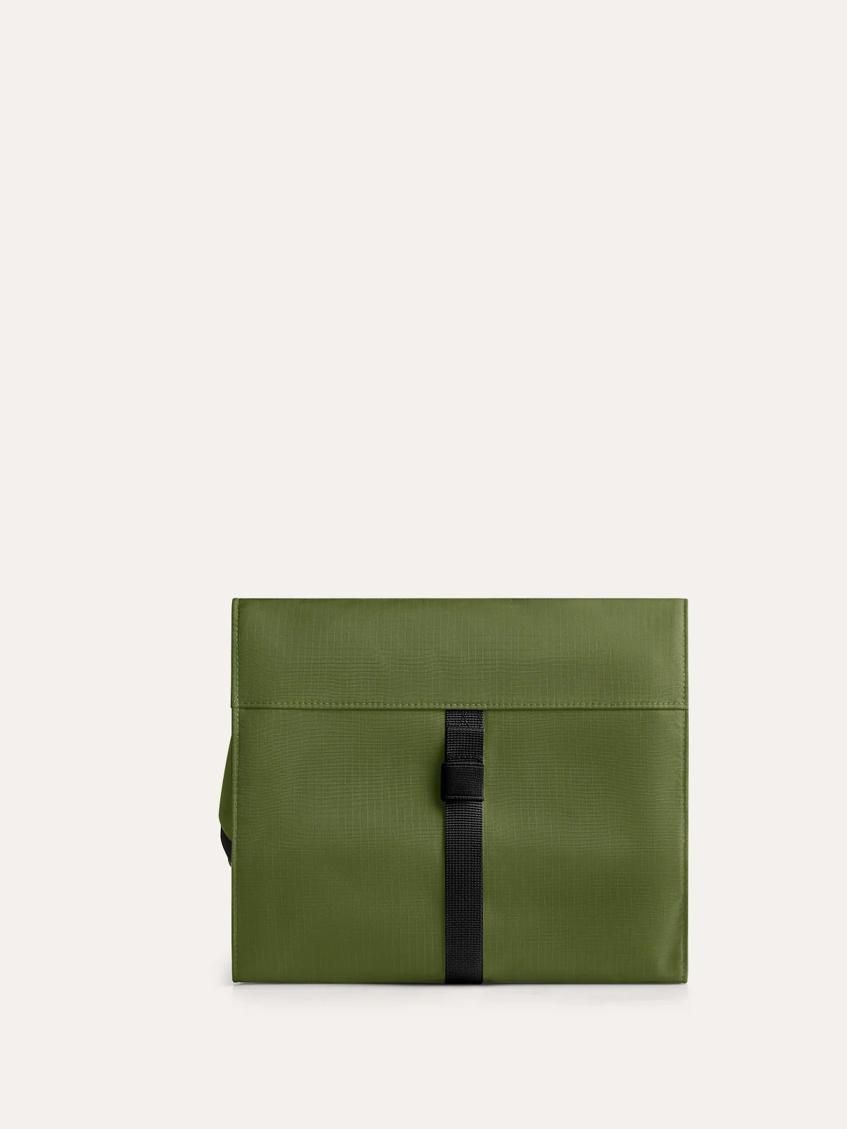 Faro Hanging Toiletry Bag