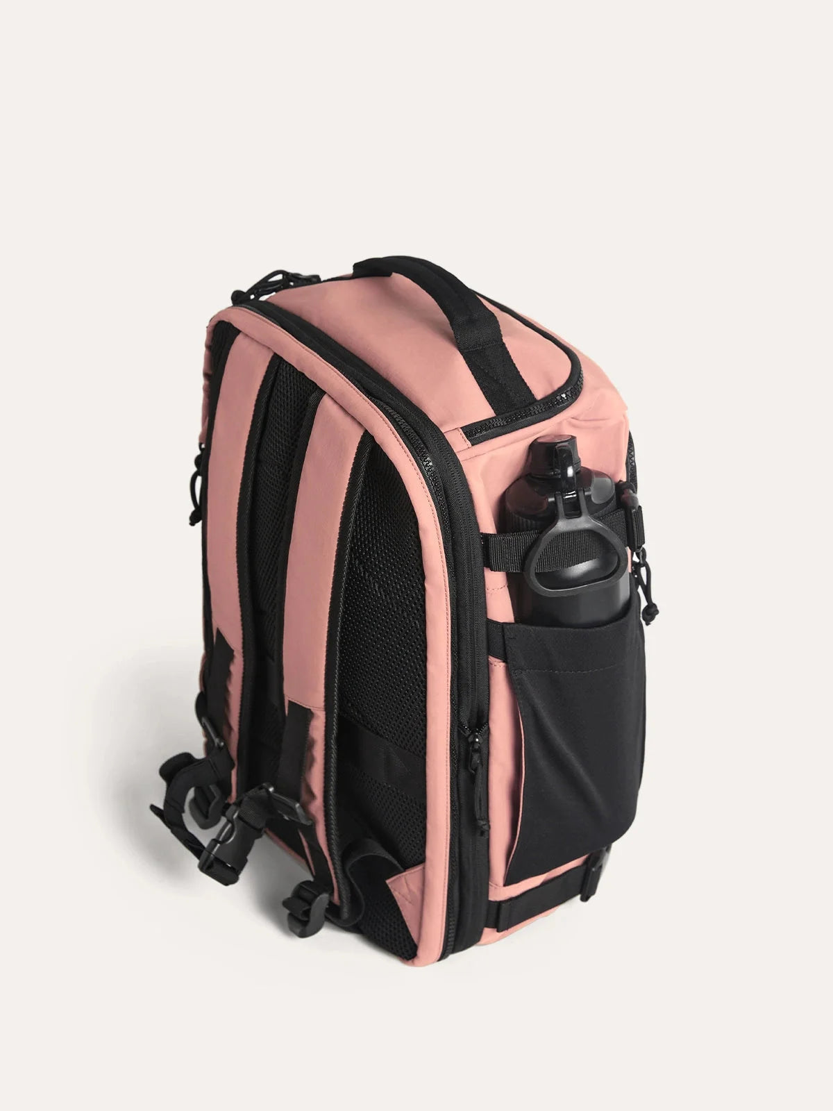 Blast 38L Mesh Travel Backpack