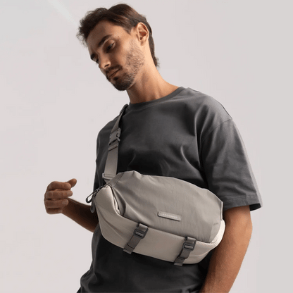 Soar 6L Camera Sling