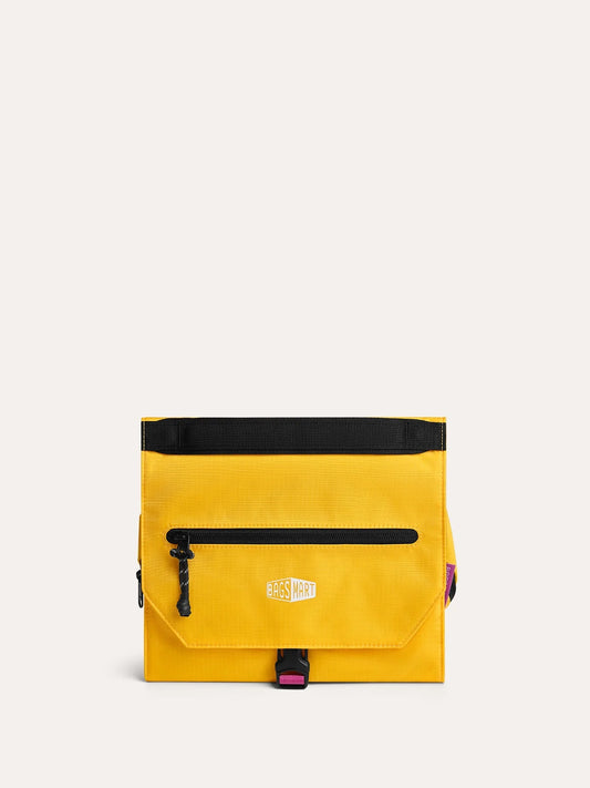 Faro Hanging Toiletry Bag