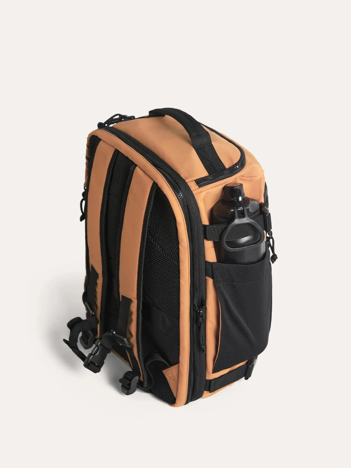 Blast 38L Mesh Travel Backpack