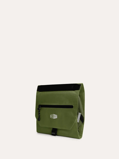 Faro Hanging Toiletry Bag
