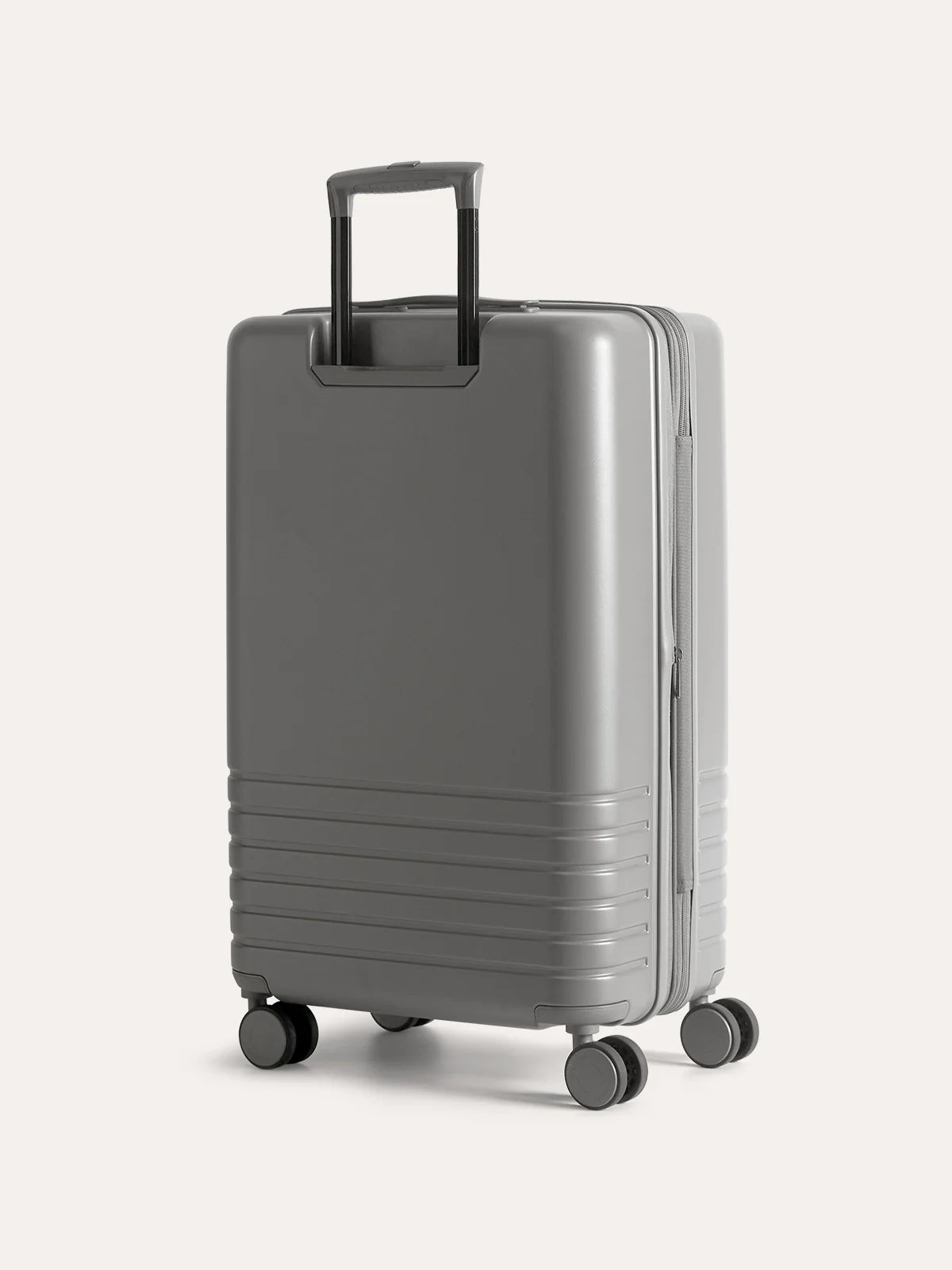 Getaway 26" Check-In